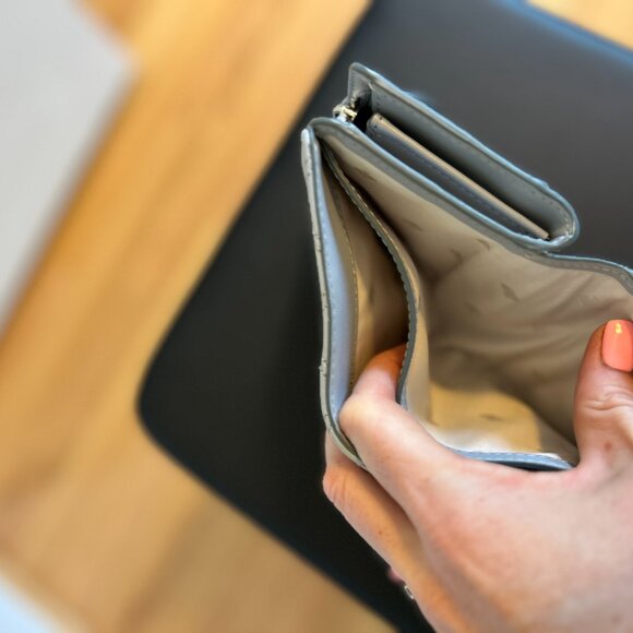 Kate Spade Gray Quilted Leather Purse with Matching Wallet - Picture 11 of 13